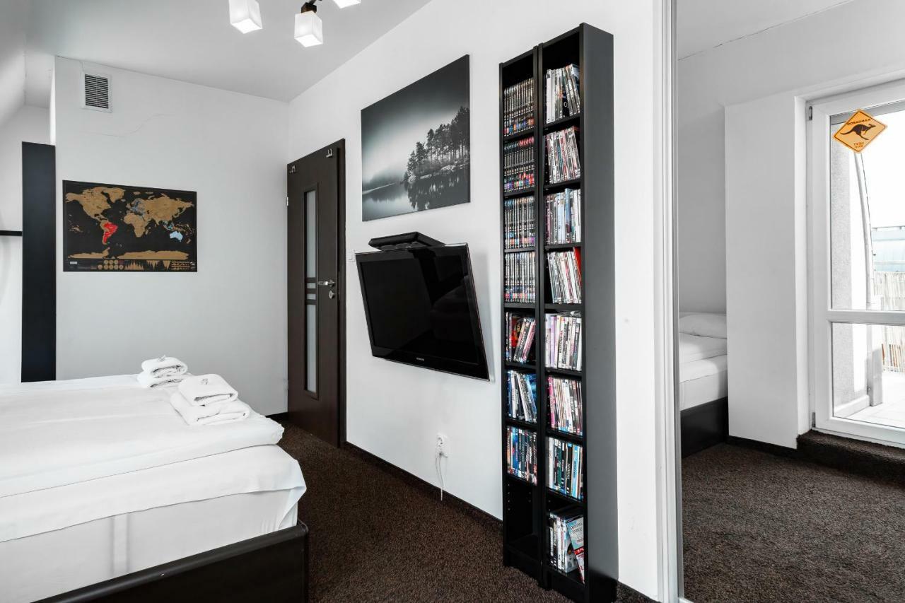 Apartments Wroclaw Manganowa By Noclegi Renters Экстерьер фото